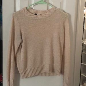 light pink sweater small